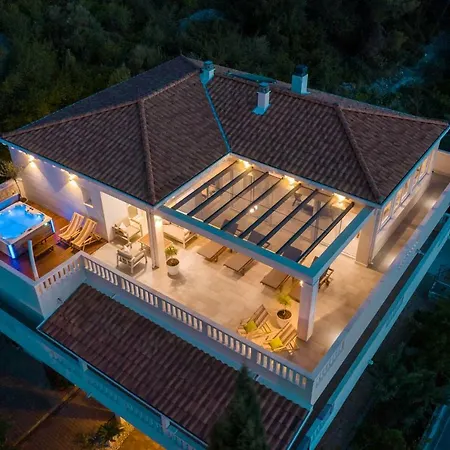 Secret Escape Penthouse * Slatine